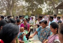 Photo of महाशिवरात्री निमित्त कंकडालवार परिवाराकडून शिवभक्तांना महाप्रसाद वितरण….!